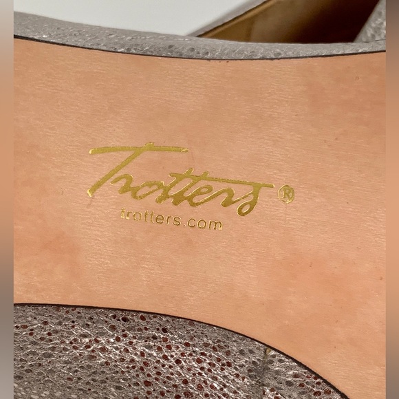 NWT Trotters Estee Leather Flats Shoes - Picture 12 of 14